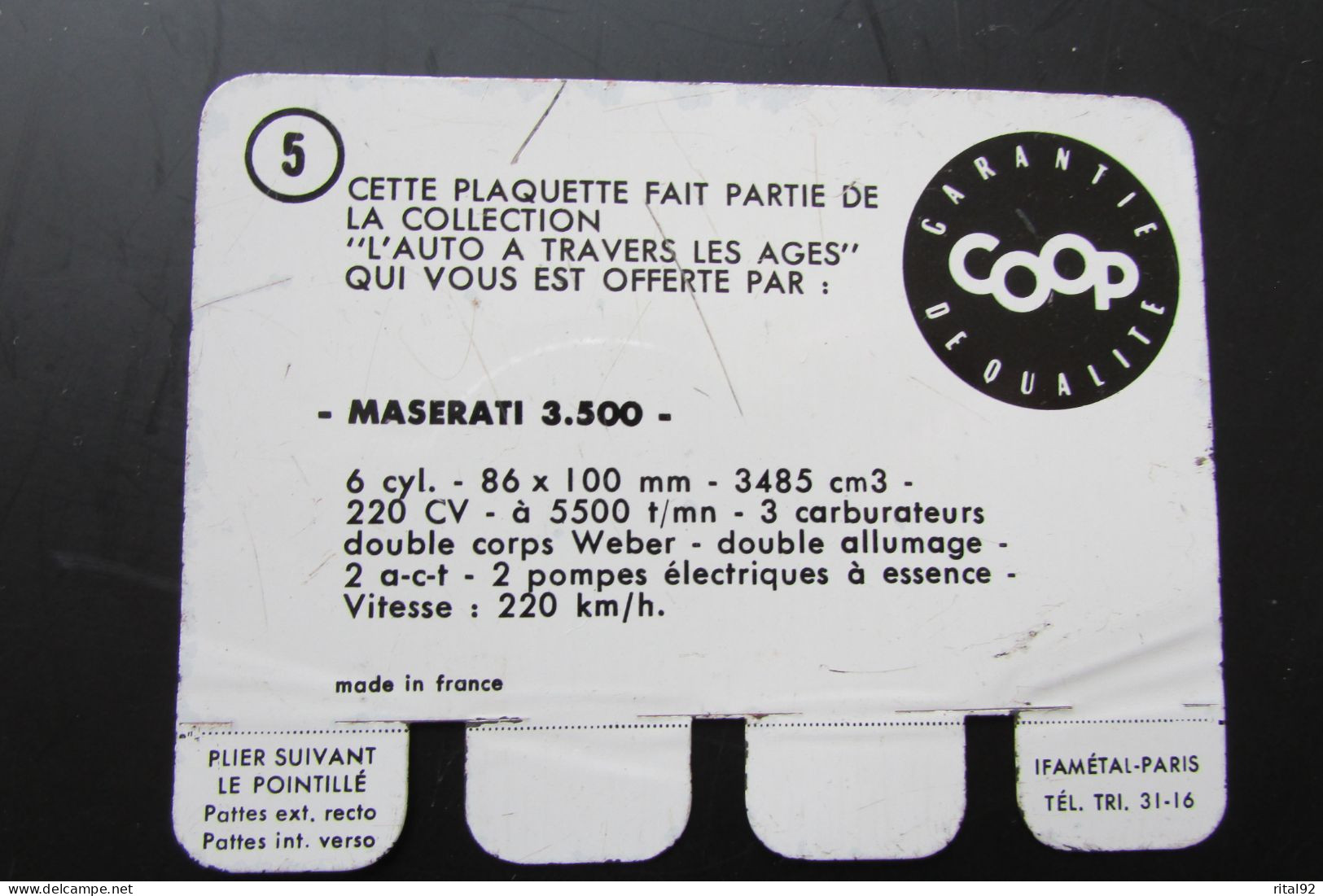 Plaque Publicitaire En Tôle "COOP" Série : "L' AUTO à Travers Les âges" - Tin Signs (vanaf 1961)