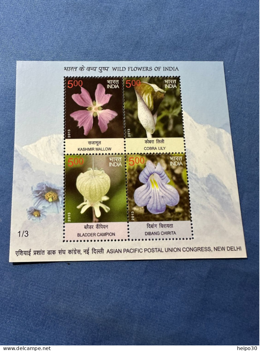 India 2013 Michel Block 117 (1/3) Wildblumen MBH - Unused Stamps