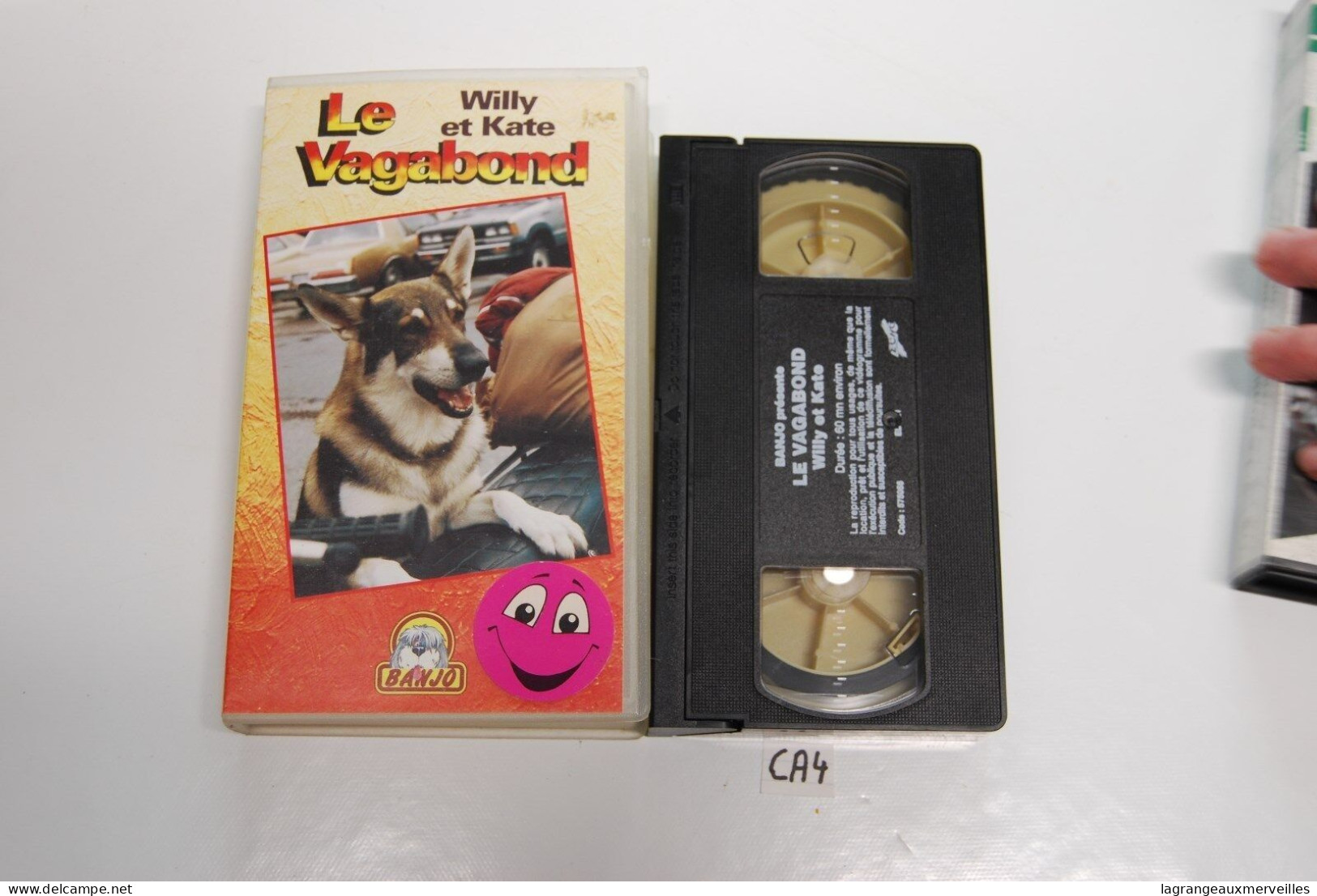 CA4 CASSETTE VIDEO VHS LE VAGABON WILLY ET KATE - Infantiles & Familial