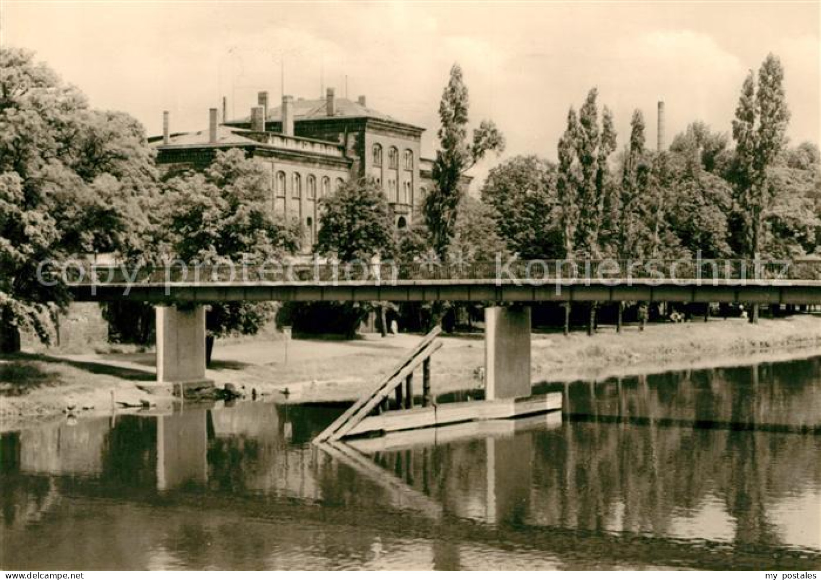 73082603 Weissenfels Saale Bahnhof Bruecke Der Deutsch Sowjetischen Freundschaft - Weissenfels