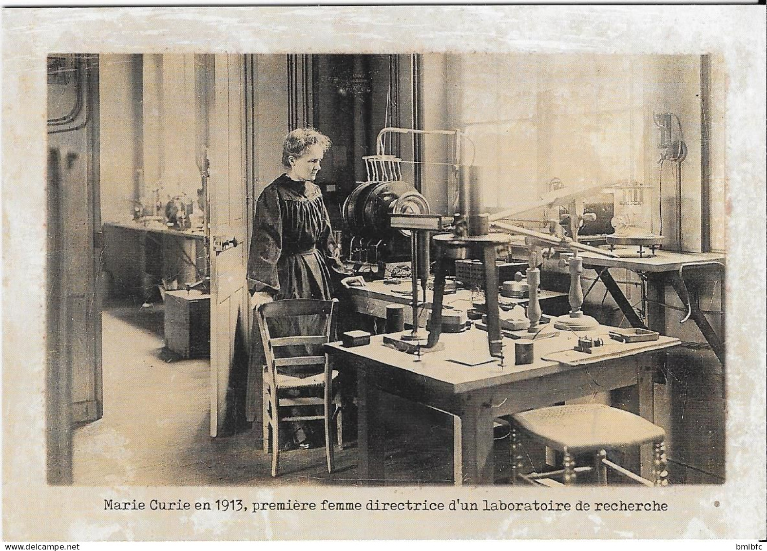 Marie  Curie En 1913, Première Femme Directrice D'un Laboratoire De Recherche - Nobel Prize Laureates