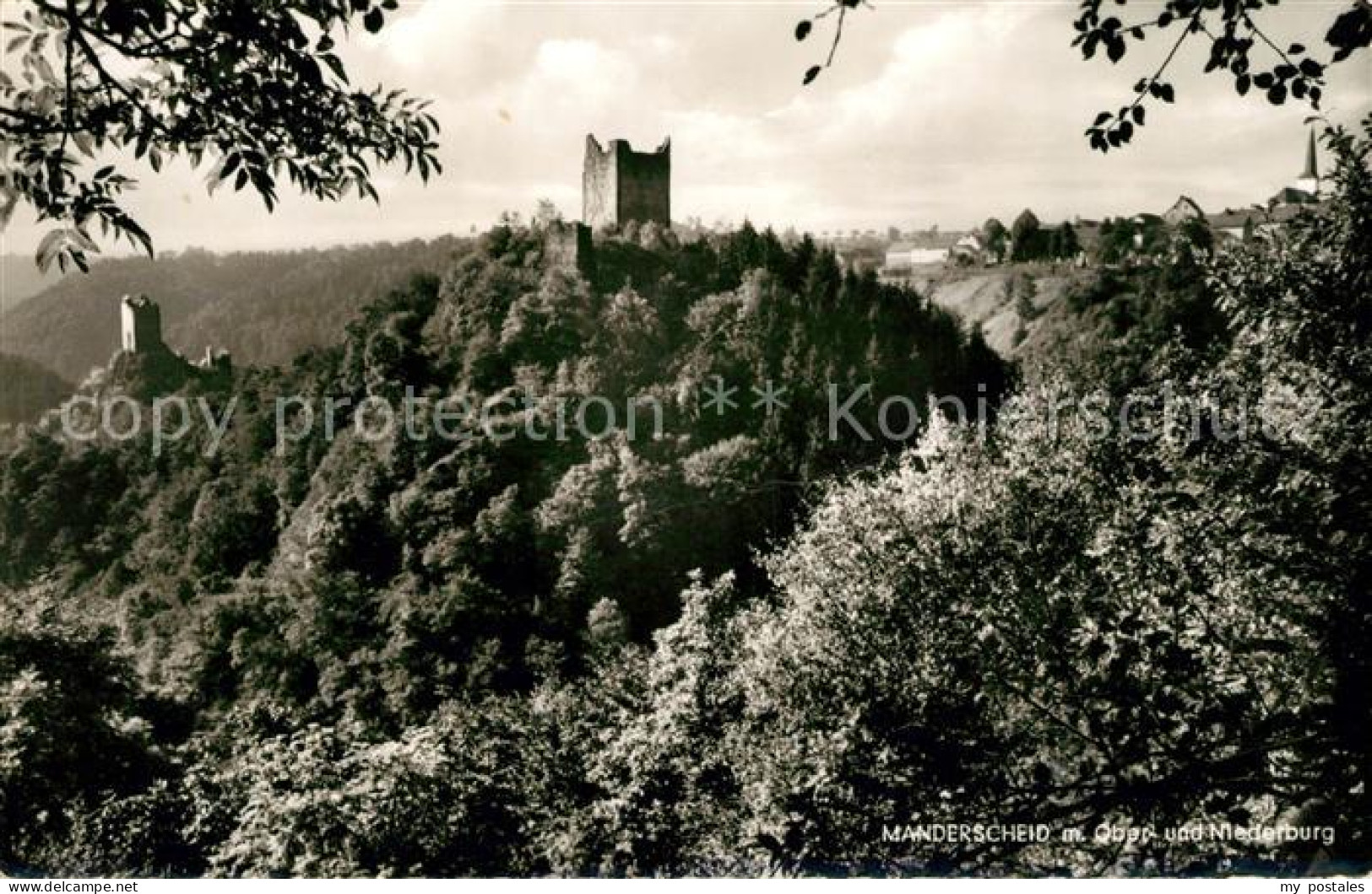 73138071 Manderscheid Eifel Landschaftspanorama Mit Oberburg Und Niederburg Mand - Manderscheid