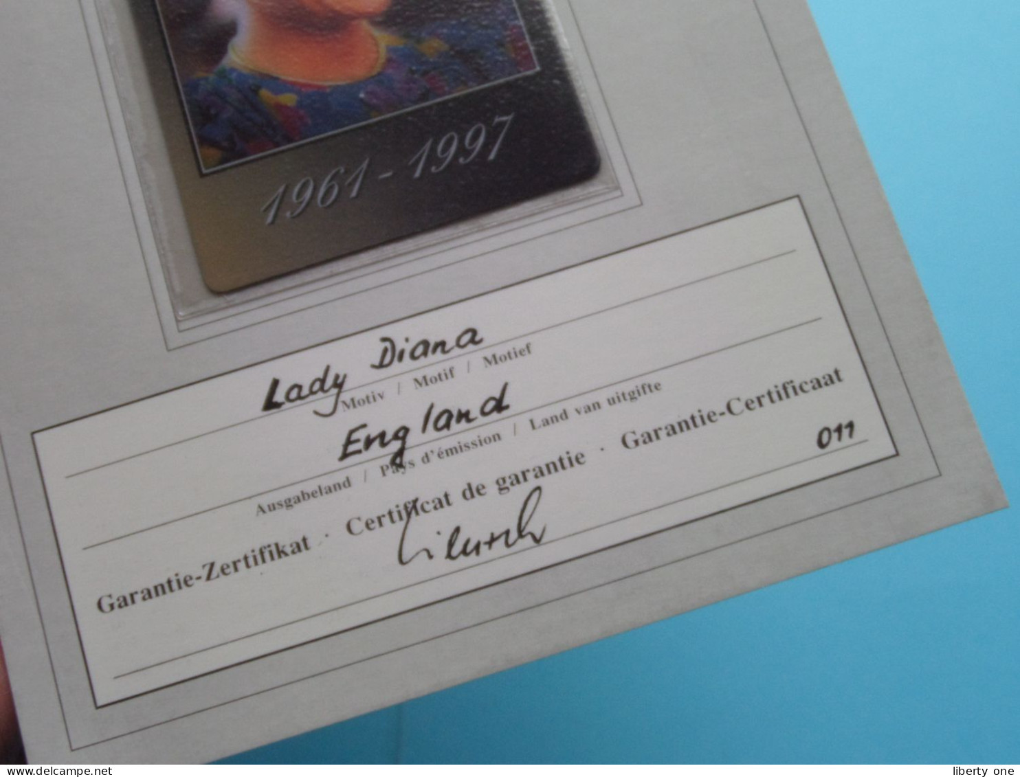 Lady DIANA Princess Of Wales 1961-1997 ( U.K. ) Garantie N° 011  ( See SCANS ) ! - Characters