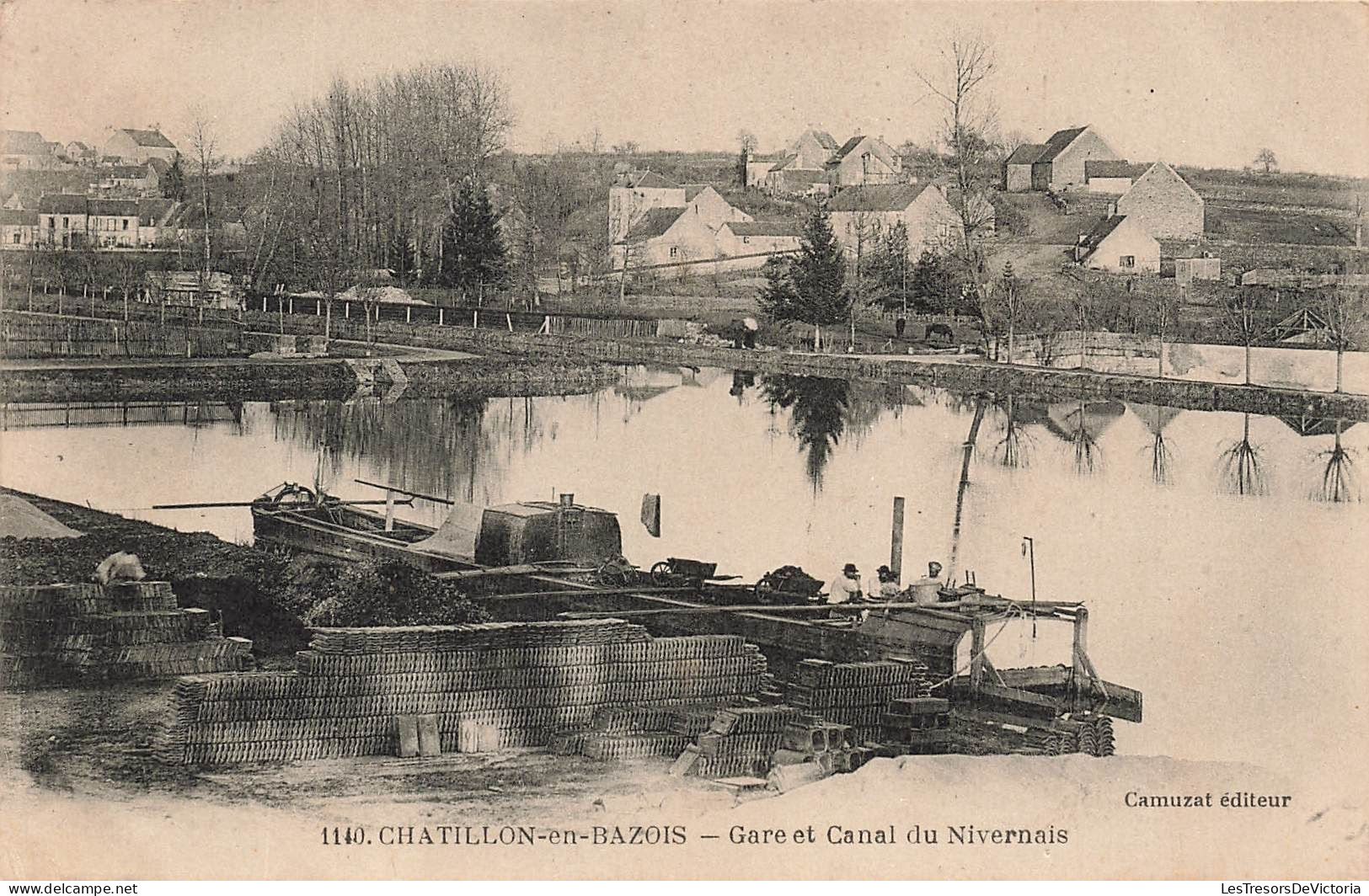 FRANCE - Chatillon En Bazois - Sur La Gare Et Canal Du Nivernais - Un Bateau Sur La Gare - Carte Postale Ancienne - Chatillon En Bazois