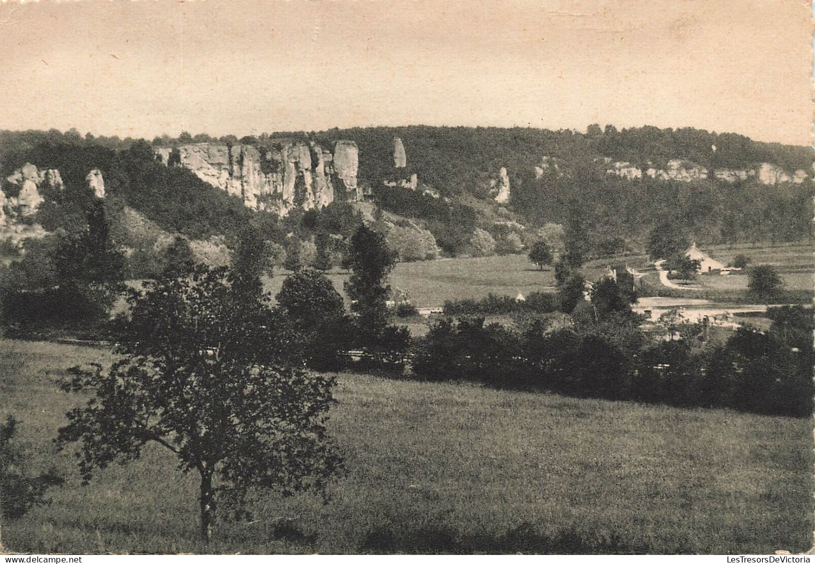 FRANCE - Environs De Clamecy (Nièvre) - Vallée Des Roches De Basseville (Site Naturel Classé) - Carte Postale Ancienne - Clamecy