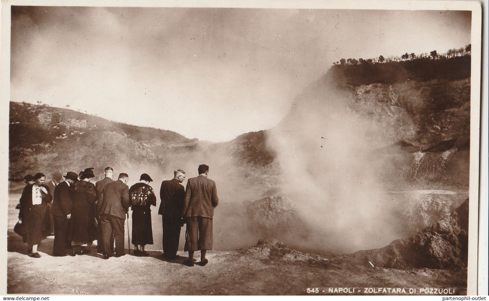 Cartolina - Postcard /    Viaggiata  /  Pozzuoli - La Solfatara - Fotografica. - Pozzuoli