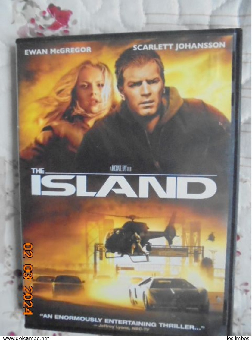 Island - [DVD] [Region 1] [US Import] [NTSC] Michael Bay - Action, Adventure