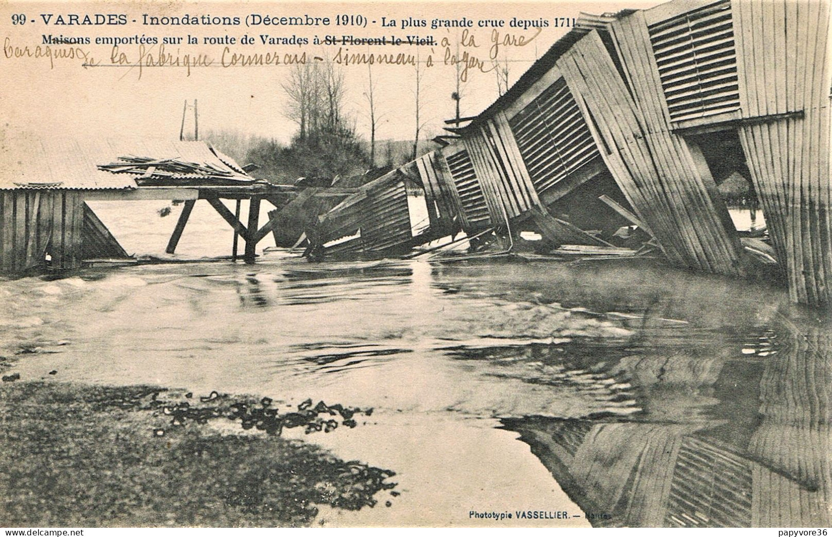 VARADES (Loire Atlantique) - Inondations 1910 - Baraques De La Fabrique Cormerais-Simoneau Emportées Par La Crue - Varades