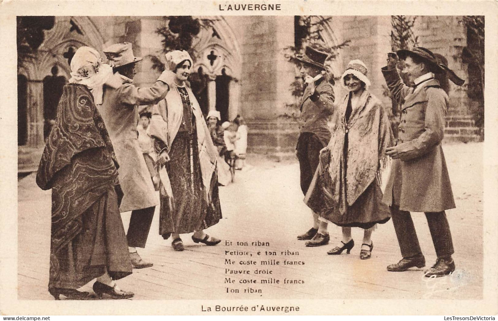 FRANCE - L'Auvergne - La Bourrée D'Auvergne - Carte Postale Ancienne - Auvergne