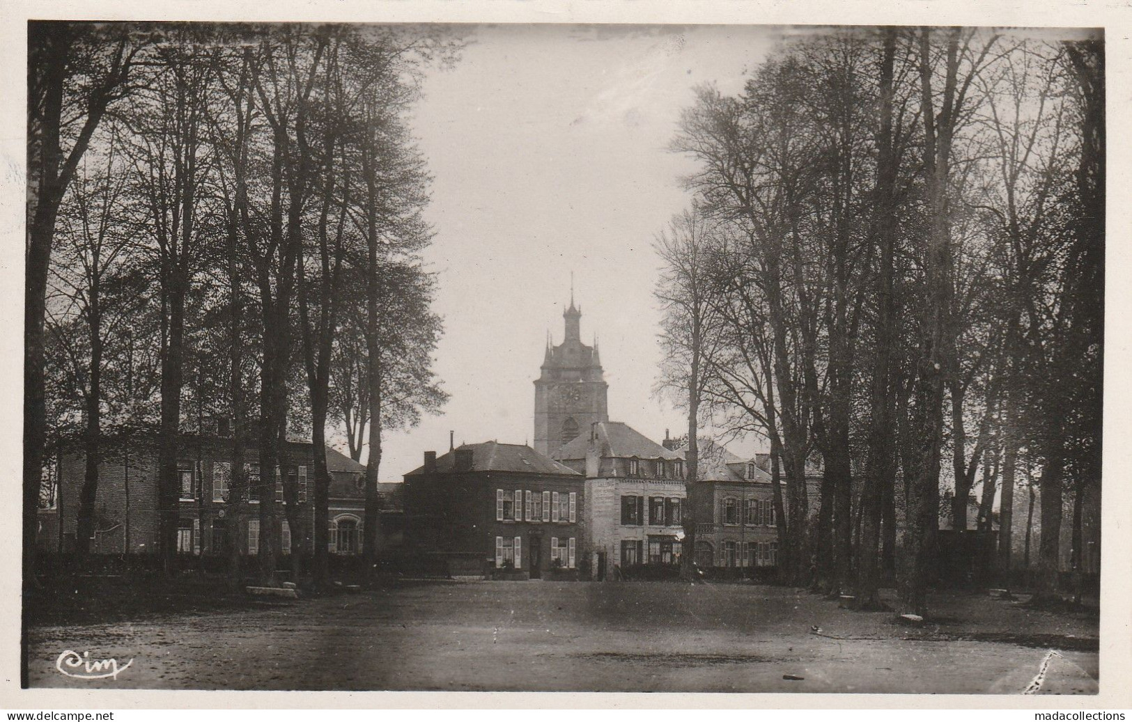 Avesnes Sur Helpe (59 - Nord) Le Jeu De Balles - Avesnes Sur Helpe