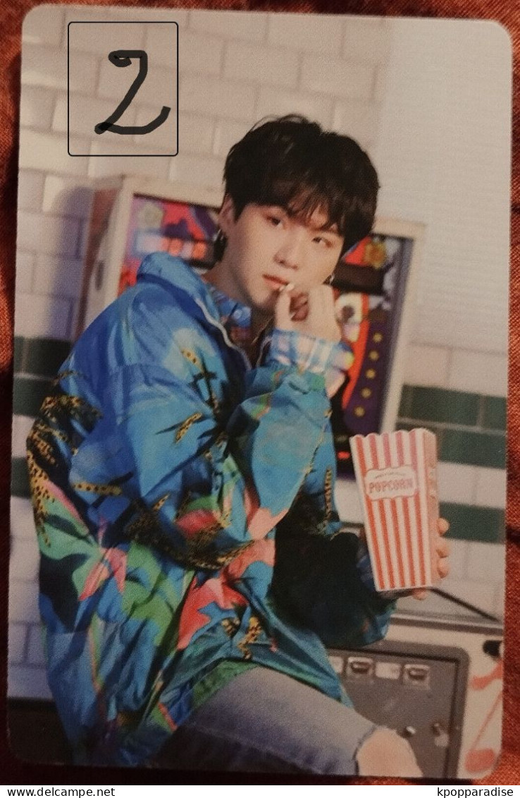 Photocard BTS  2022 January Issue Suga - Varia