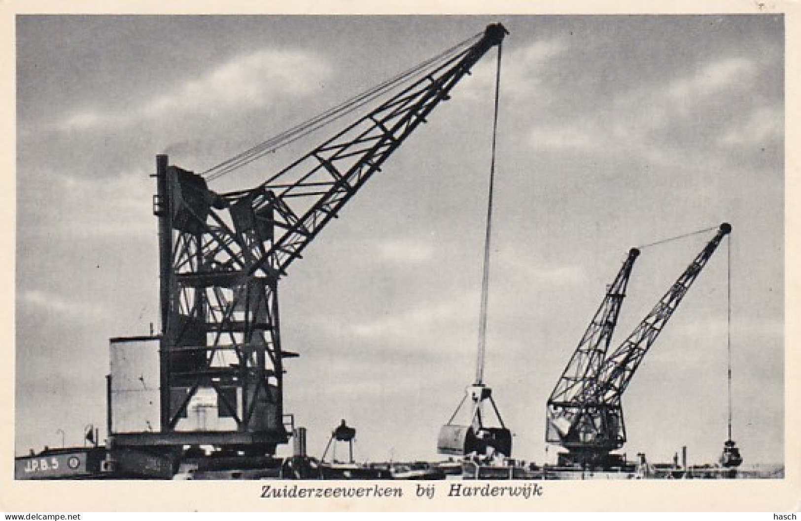 486743Zuiderzeewerken, Bij Harderwijk.  - Den Oever (& Afsluitdijk)