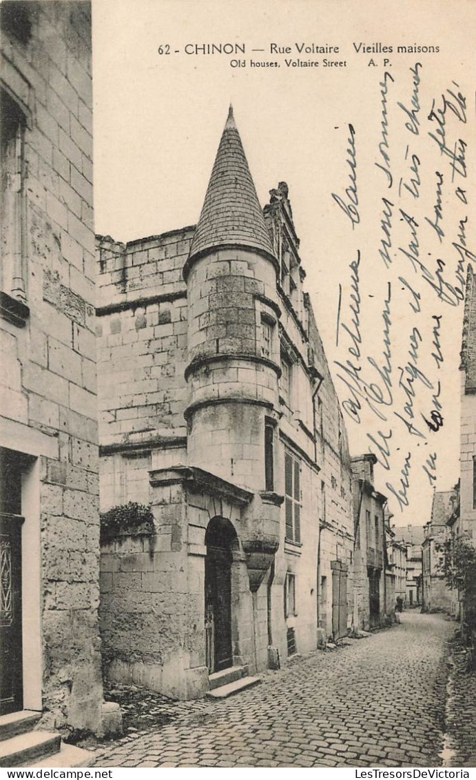 FRANCE - Chinon - Rue Voltaire - Vieilles Maisons - Carte Postale Ancienne - Chinon
