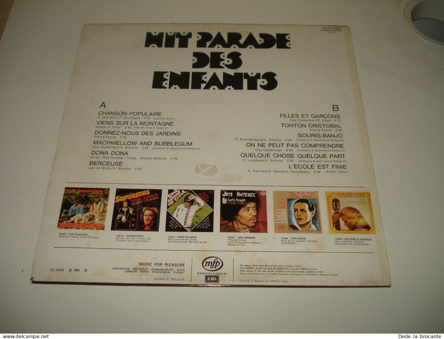 B14 / Les Gavroches – Hit-Parade Enfant 3 – LP -  2 M 046-13265 - BE  1975  M/EX - Niños