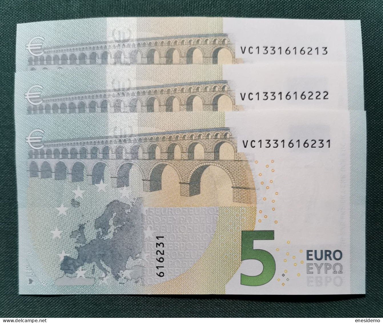 5 EURO SPAIN 2013 LAGARDE V014F5 VC CORRELATIVE TRIO SC FDS UNC. ONLY FOUR NUMBERS - 5 Euro