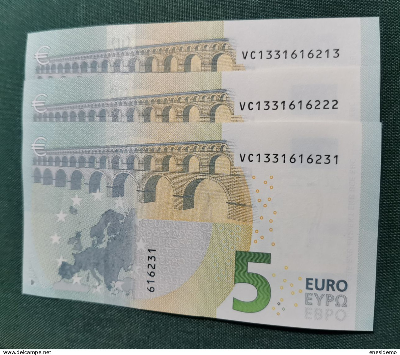 5 EURO SPAIN 2013 LAGARDE V014F5 VC CORRELATIVE TRIO SC FDS UNC. ONLY FOUR NUMBERS - 5 Euro