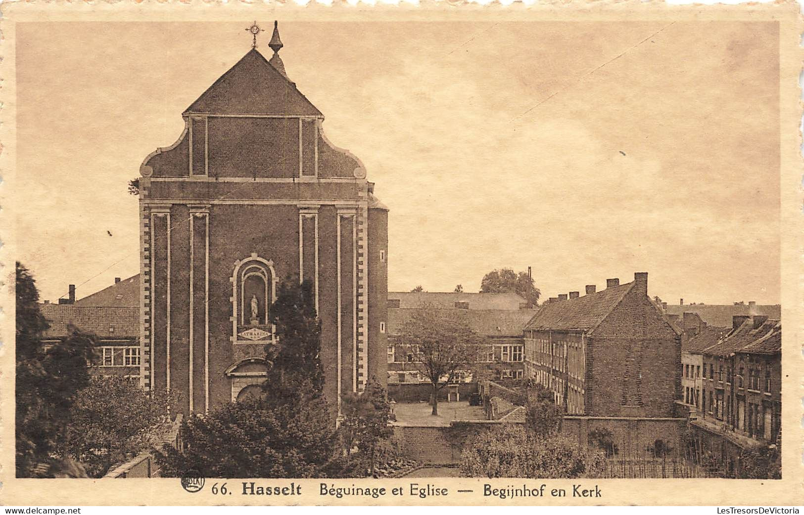 BELGIQUE - Hasselt - Vue Sur Le Béguinage Et église - Begijnhof En Kerk - Carte Postale Ancienne - Hasselt