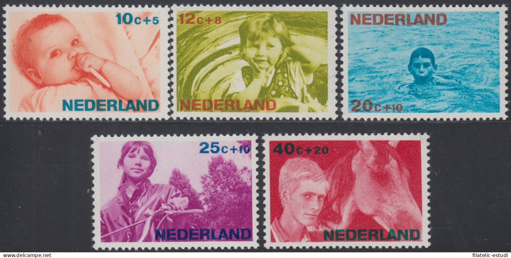 Holanda  Netherlands 839/43  1966 Obras Benéficas Serie Invierno Niños Lujo - Otros & Sin Clasificación