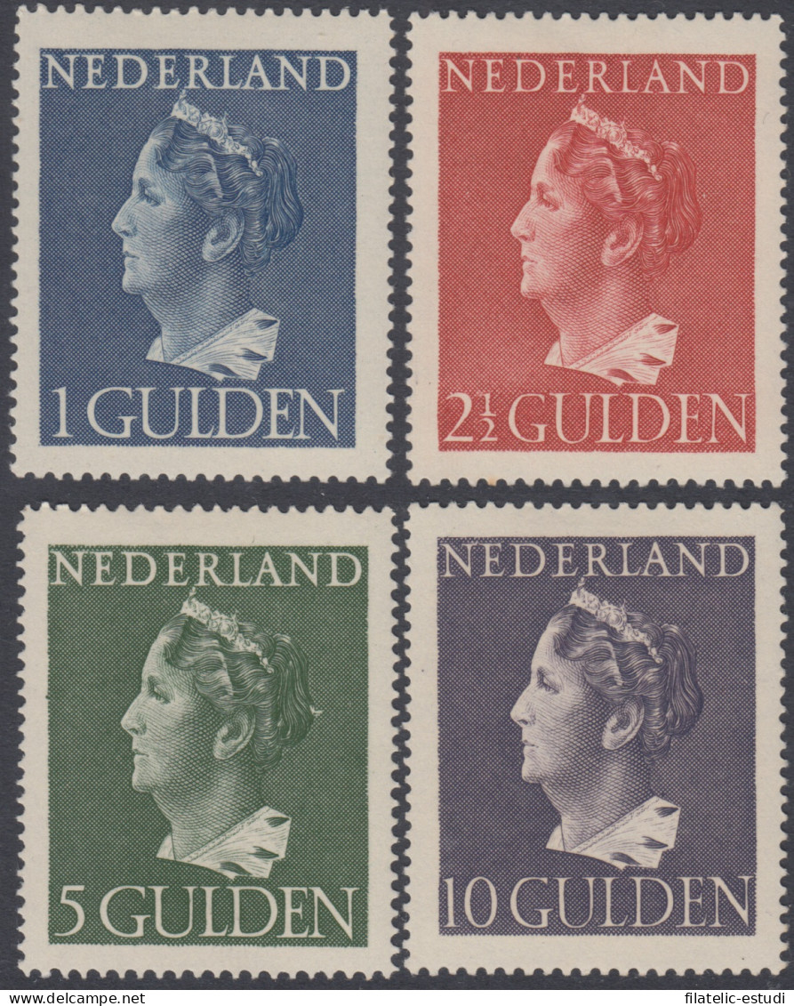 Holanda  Netherlands 442/45  1946-47 Efigie De La Reina Wilhelmine Fijasellos - Andere & Zonder Classificatie