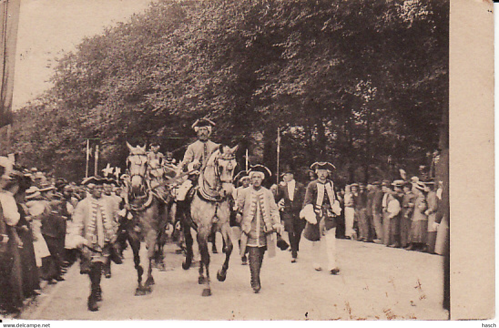 2747	18	Viering Van Het 59ste Lustrum  Groningse Hoogeschool Van 28 Juni T/m 3 Juli 1909 (zie Hoeken, Klein Scheurtje Bo - Groningen