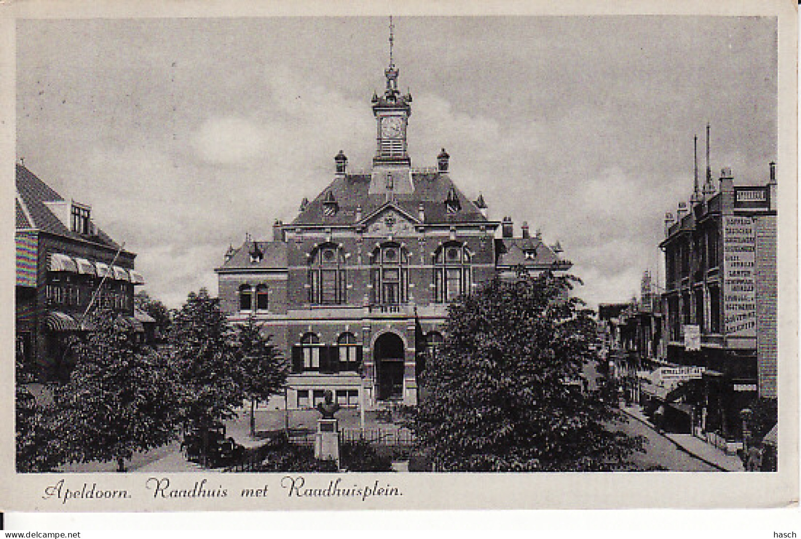 2769	47	Apeldoorn, Raadhuis Met Raadhuisplein 1941(zie Hoeken) - Apeldoorn