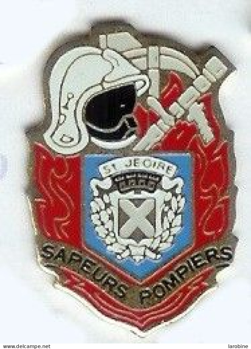 @@ Blason écusson Casque Sapeurs-pompiers Avec Piolet SAINT JEOIRE  Haute-Savoie @@pom29a - Bomberos