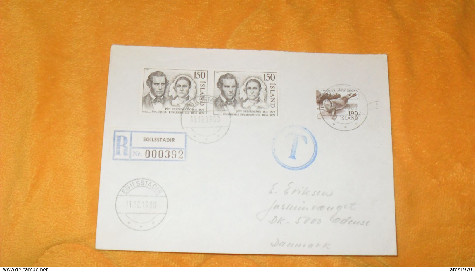 ENVELOPPE ANCIENNE DE 1980.../ RECOMMANDE N°000392 EGILSSTADIR ..CACHETS DONT T EN BLEU + TIMBRES X3 - Lettres & Documents