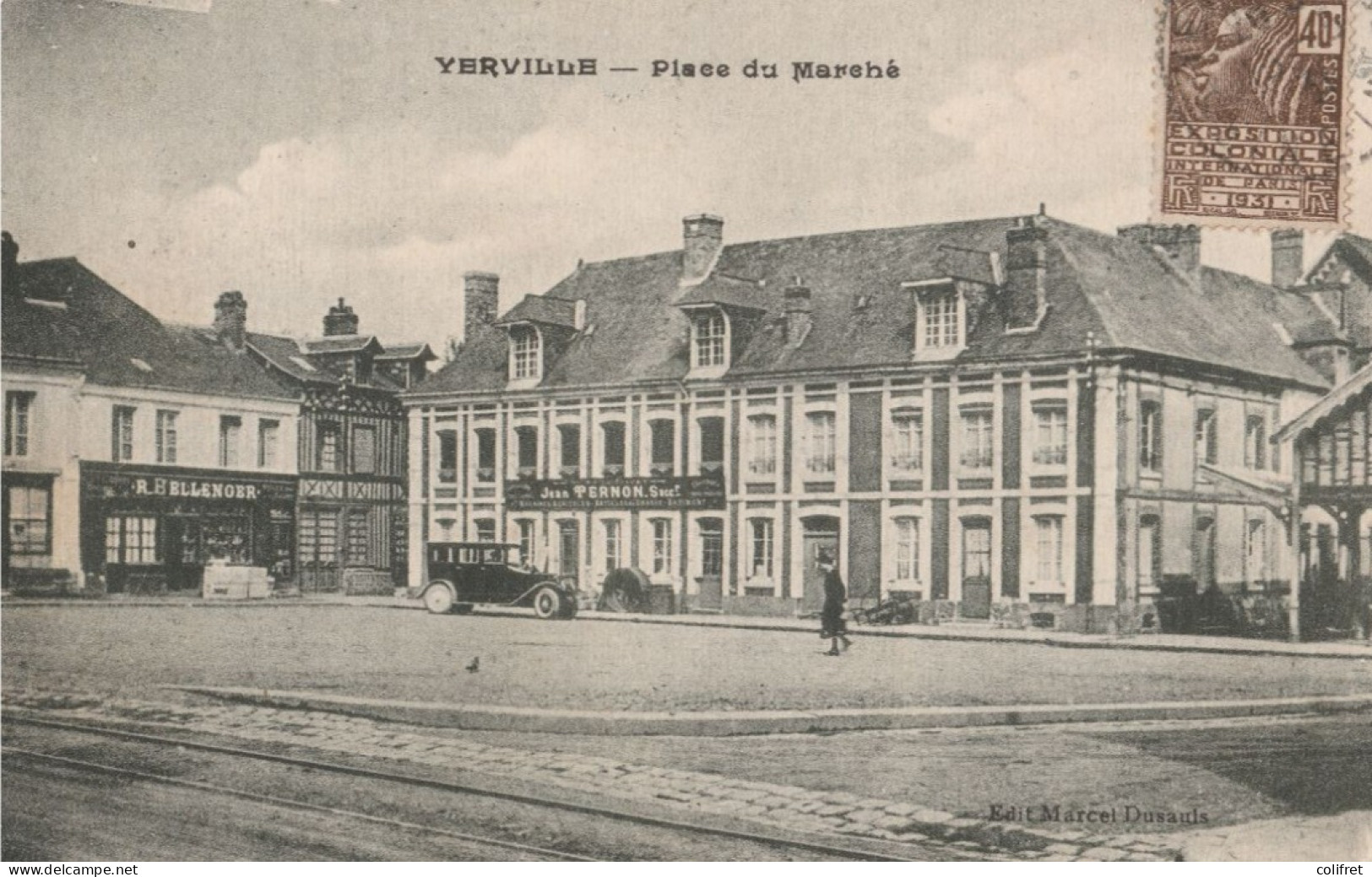 76 - Yerville  -  Place Du Marché - Yerville