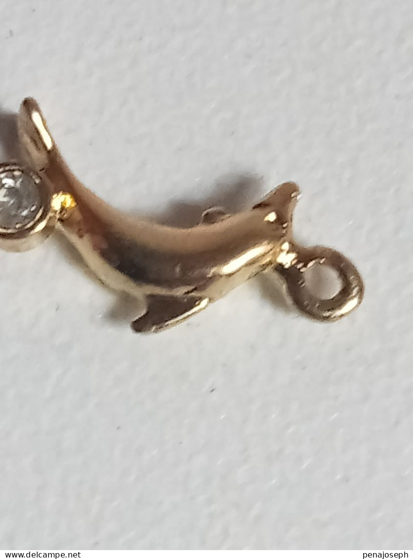 petit pendentif dauphin avec brillant longueur 1 cm