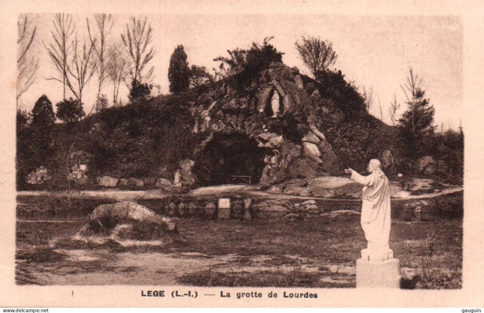 CPA - LEGÉ - La Grotte La Colonne …LOT 2 CP / Edition Lollier - Legé