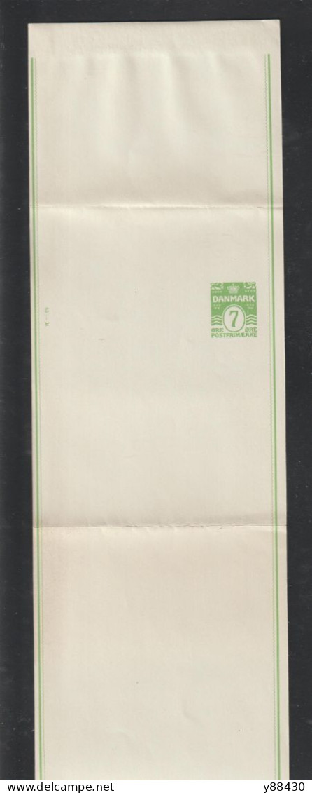 DANEMARK - Entier Postal Neuf - 1920/1940 - Entier Pour Bande De Journaux - Timbre Vert Clair. 7ø - 3 Scan - Postwaardestukken