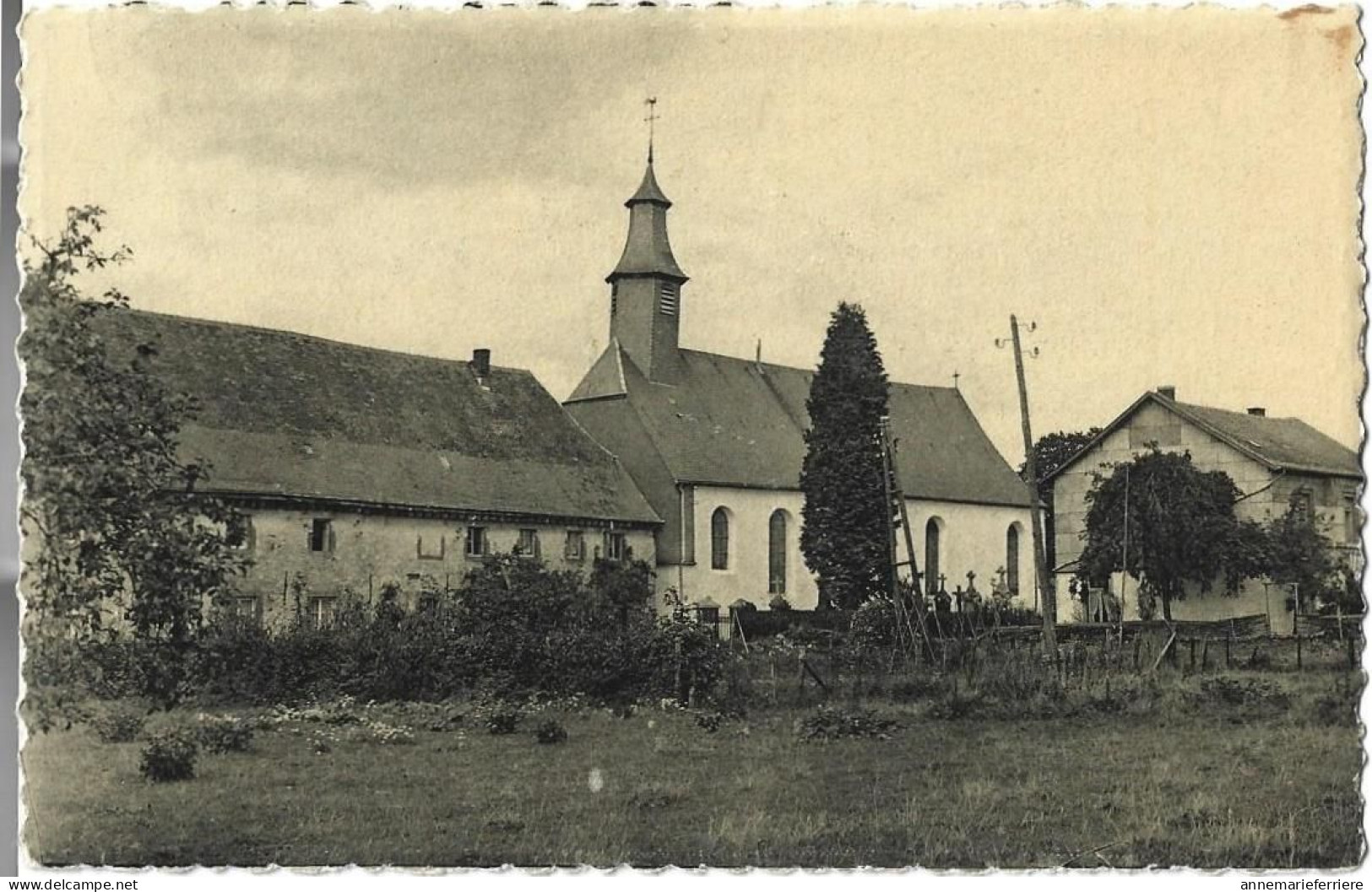 Hamipré Est, Aux Portes De Neufchâteau Un Reliquaire D'histoire - Neufchateau