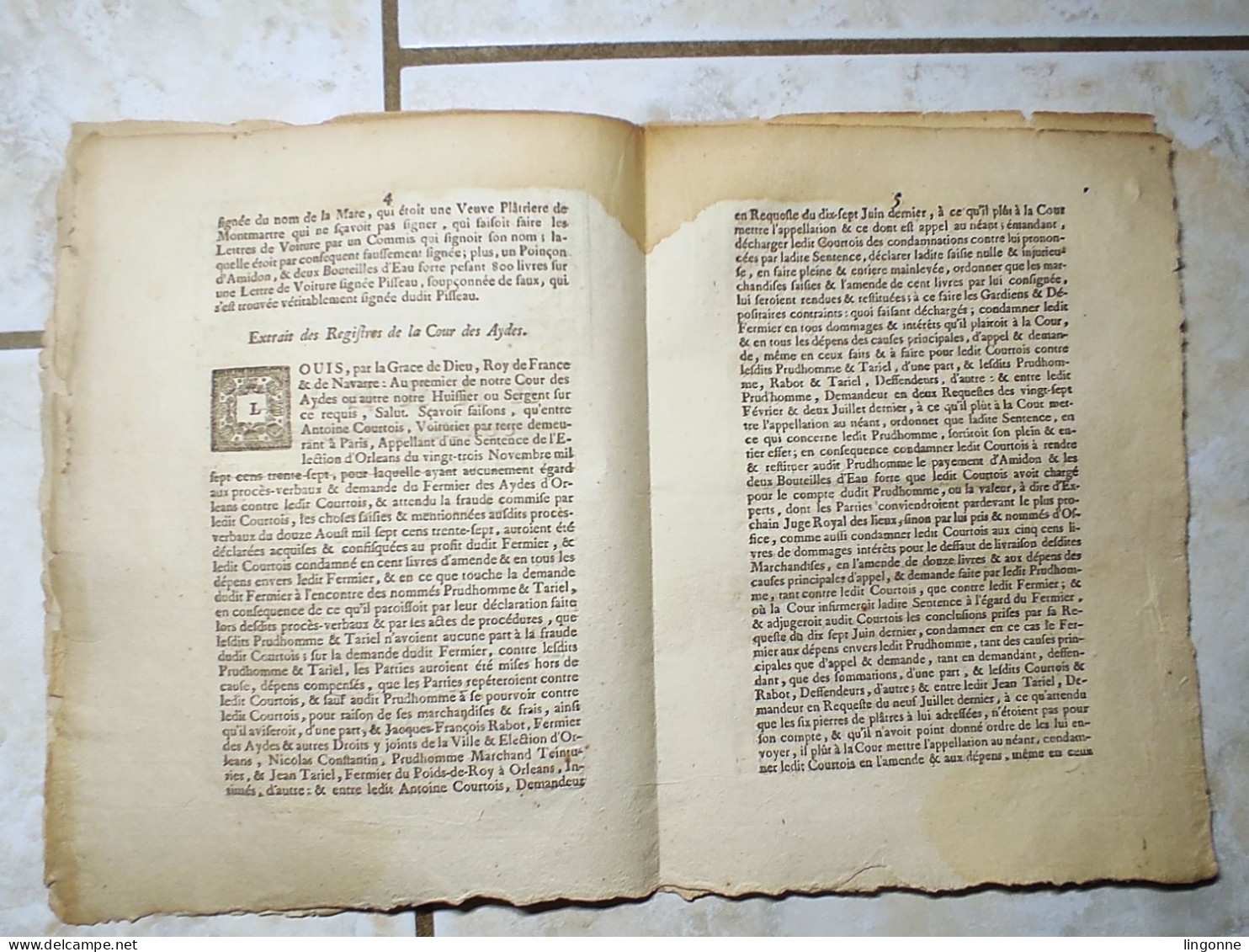 Arrêt Contradictoire De La Cour Des Aides De Paris, Daté Du 4 Septembre 1739. Condamne Antoine Courtois Voiturier - Decrees & Laws