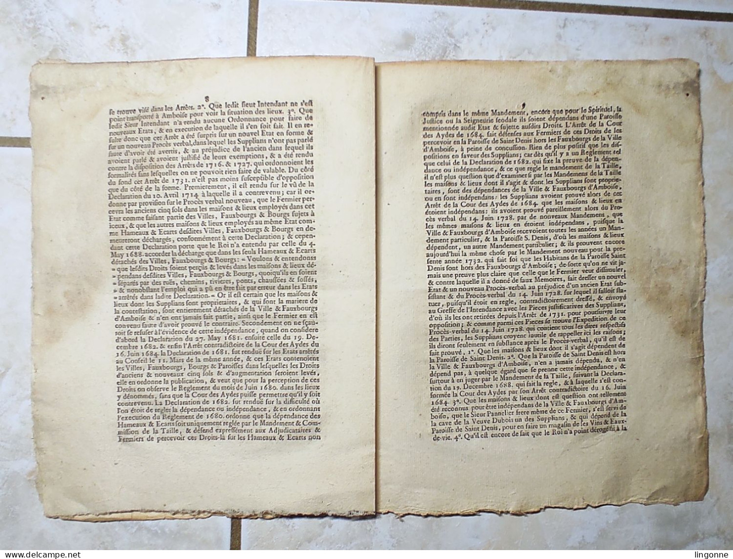 Arrêt Du Conseil D’État Du Roy, Daté Du 3 Juin 1732. Paroisse De Saint Denis Hors Faubourgs D’Amboise Commerce Du Vin. - Decrees & Laws