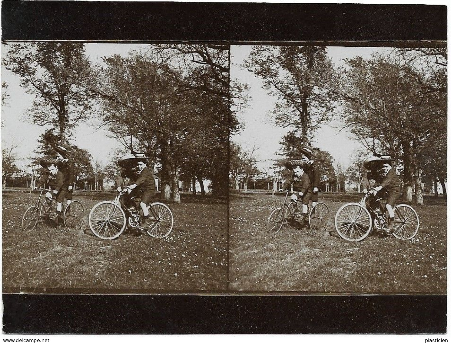 PHOTO STEREOSCOPIQUE 4 ENFANTS JOUANT SUR BICYCLETTE ET TRICYCLE - Photos Stéréoscopiques