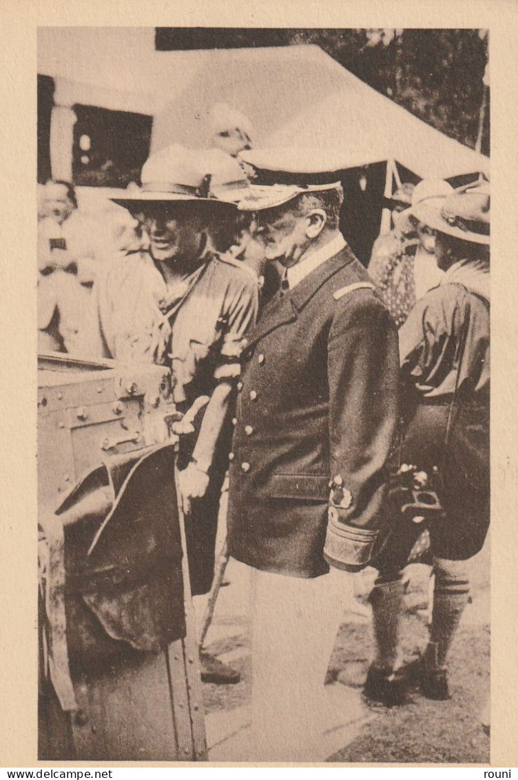 LE JAMBOREE DE GODOLLO -HONGRIE  S.A.S. Le Régent Horthy Au Cours De Sa Visite Du Camp Français - Scoutismo