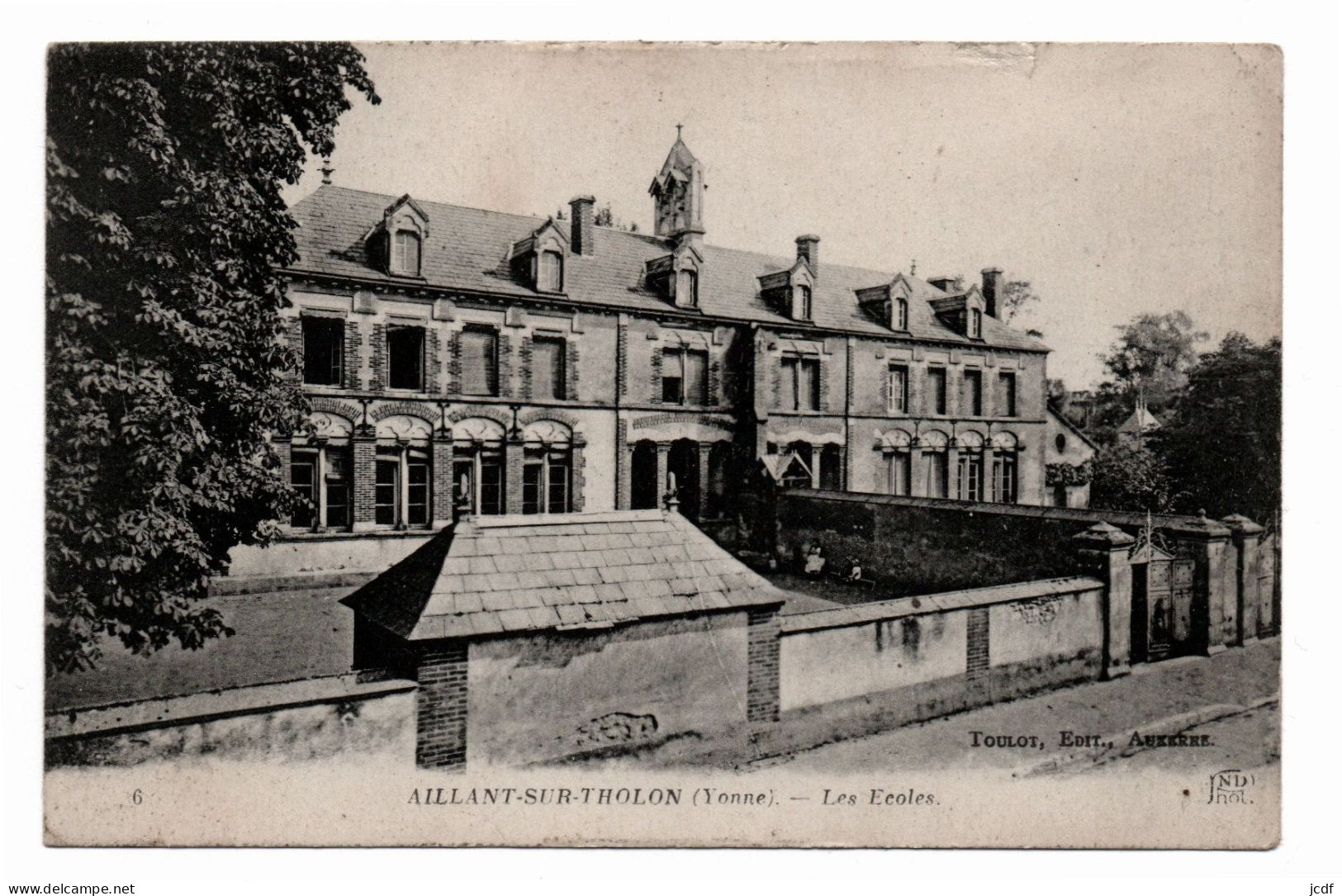 89 AILLANT SUR THOLON - Les Ecoles - Série Toulot N° 6 - Elèves Dans La Cour - Aillant Sur Tholon