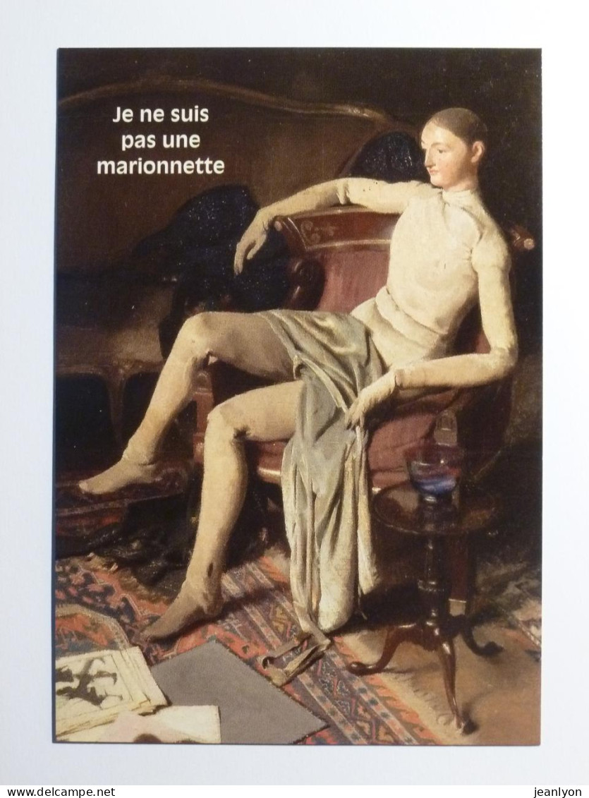 MUSEE BOURDELLE - MANNEQUIN FETICHE - Homme Assis Sur Fauteuil - Pas Marionnette / Alan BEETON - Carte Publicitaire - Museen
