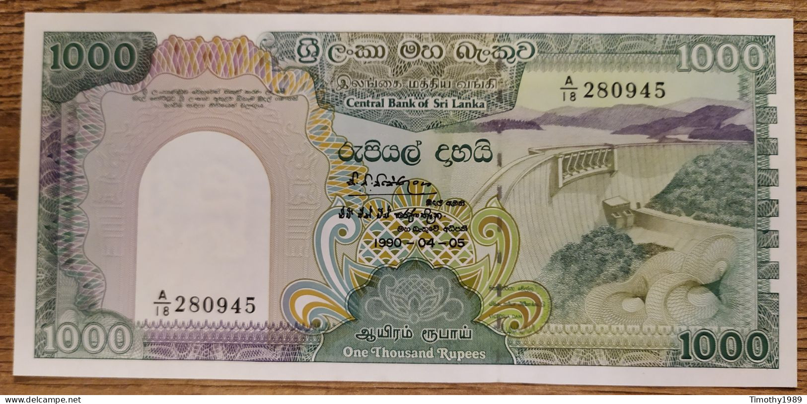 P# 101 - 1000 Rupees Sri Lanka 1990 - UNC! - Sri Lanka