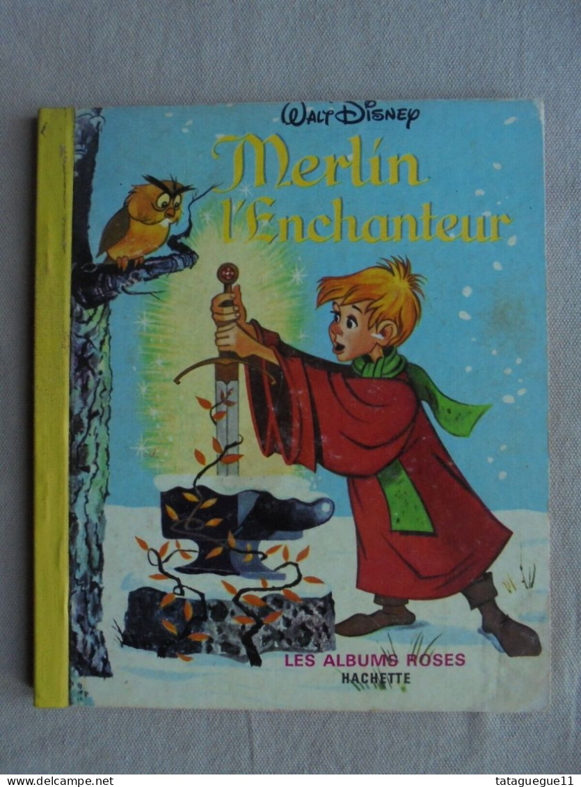 Ancien - Livre Pour Enfant Merlin L'Enchanteur Les Albums Roses 1963 - Disney