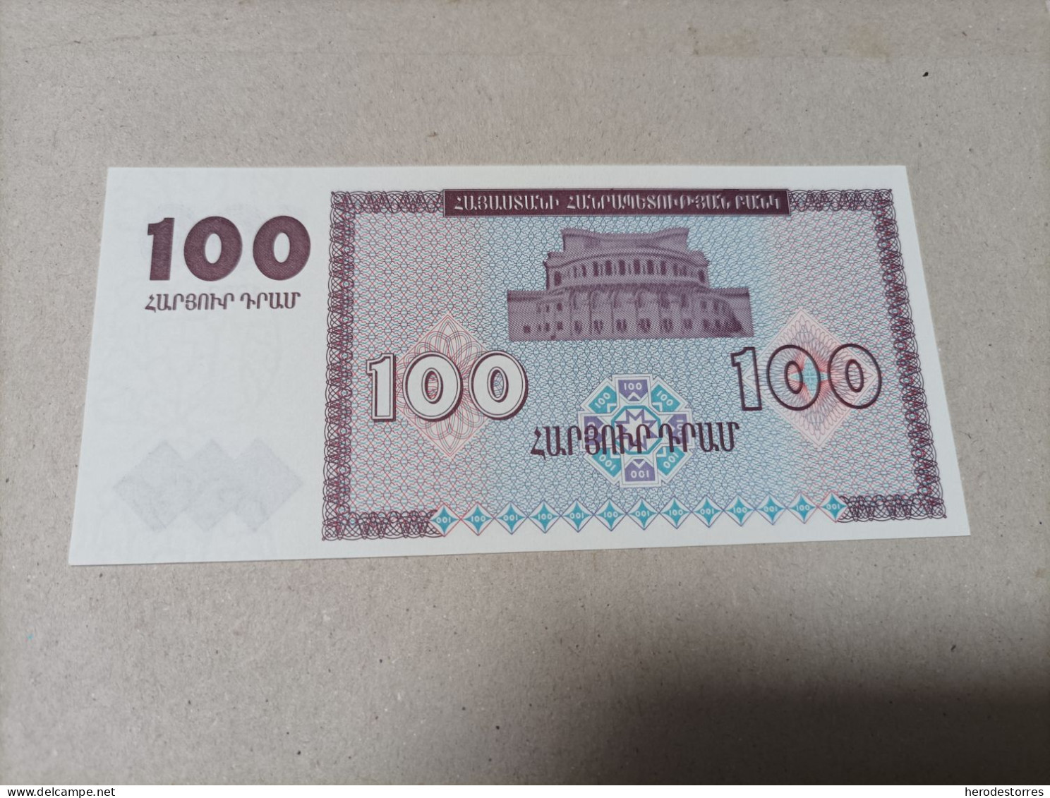 Billete Armenia 100 Dram, Año 1993, UNC - Armenië