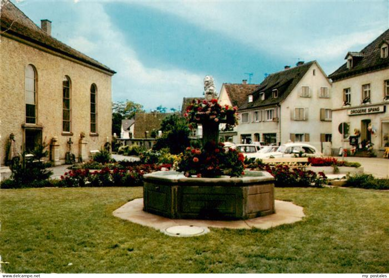 73922253 Bad_Krozingen Brunnen Am Rathaus - Bad Krozingen