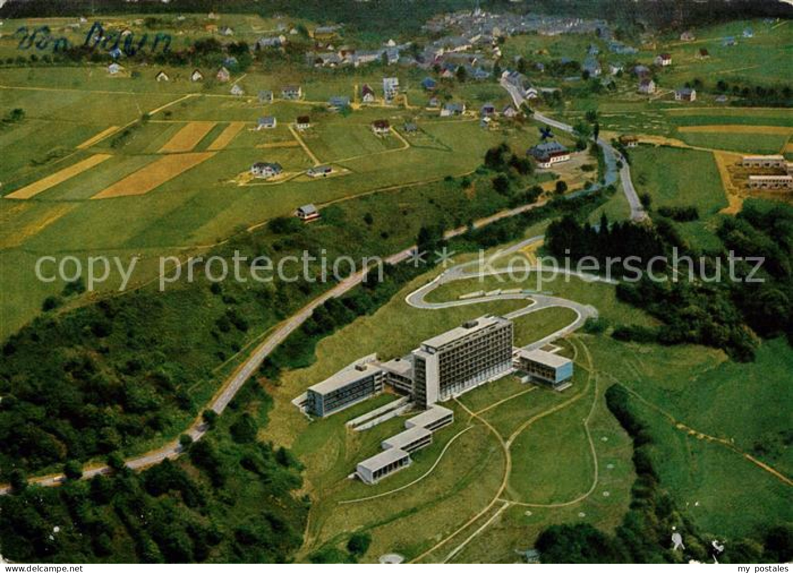 73171393 Manderscheid Eifel Eifelsanatorium Der LVA Rheinprovinz Fliegeraufnahme - Manderscheid