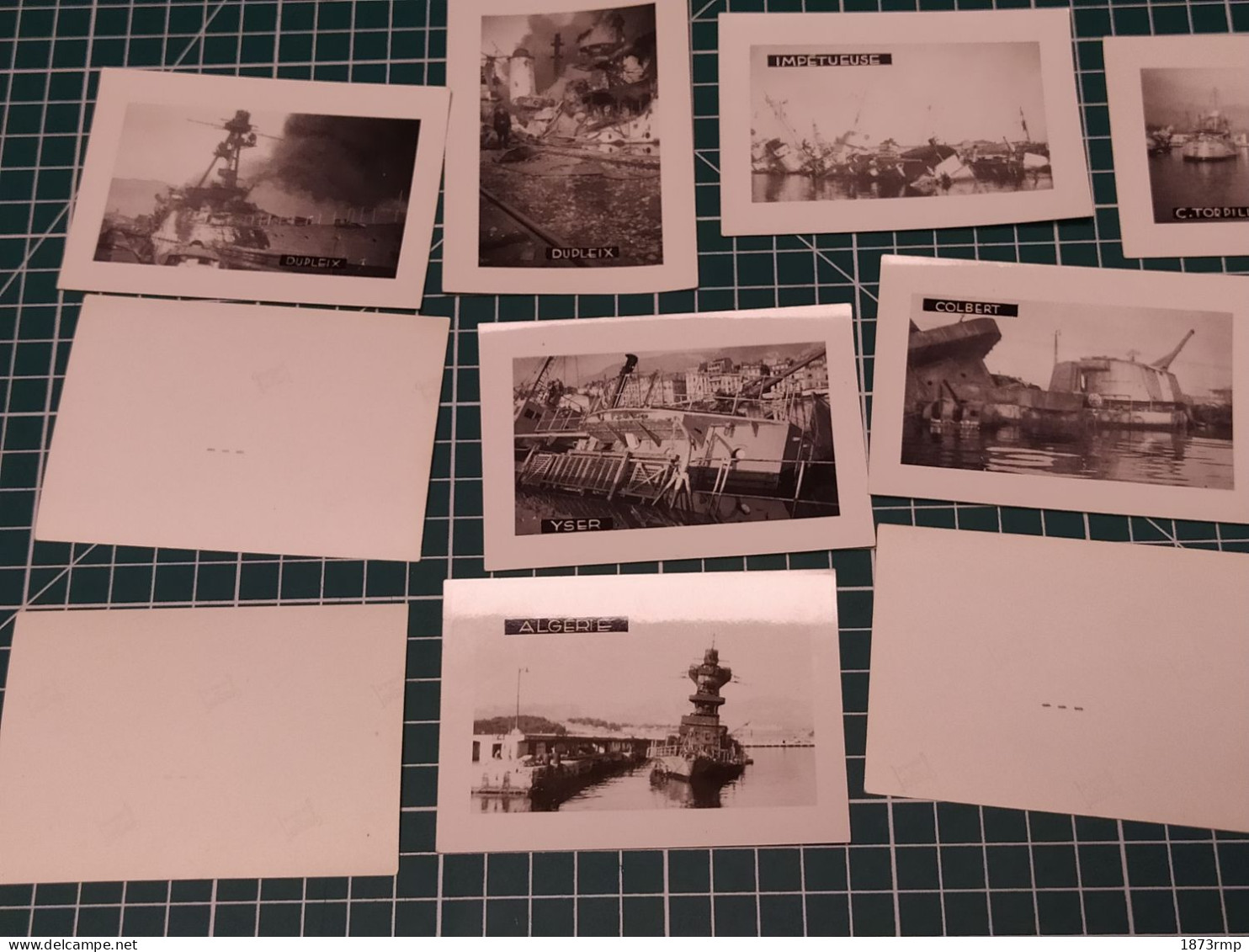 LOT DE 10 RETIRAGES PHOTOS DES NAVIRES FRANCAIS PRESENTS A TOULON, SABORDAGE DE 1942 - Boten
