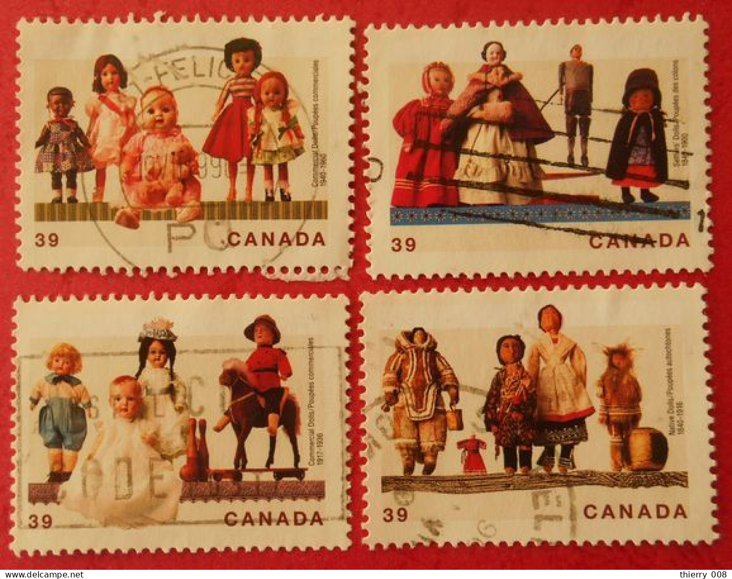 75 Canada Poupées - Puppen