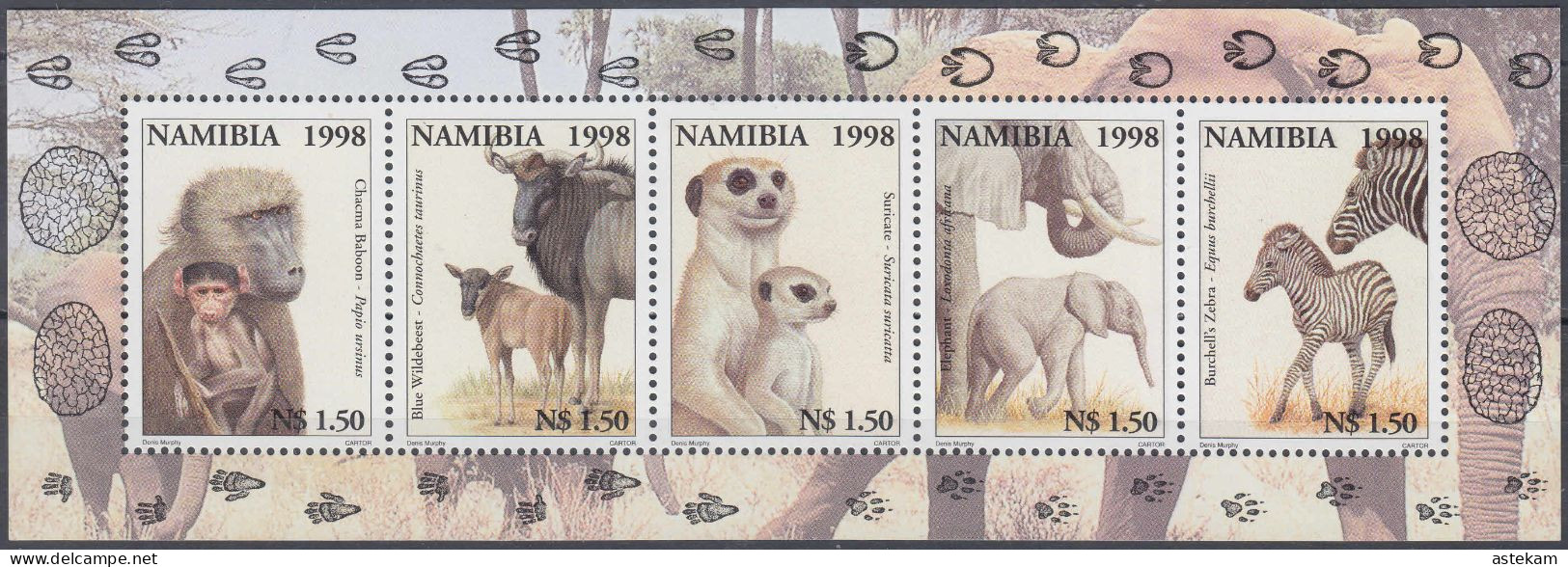 NAMIBIA 1998, WILD ANIMALS And THEIR YOUNG GENERATIONS, COMPLETE MNH SERIES In BLOCK With GOOD QUALITY, *** - Namibia (1990- ...)