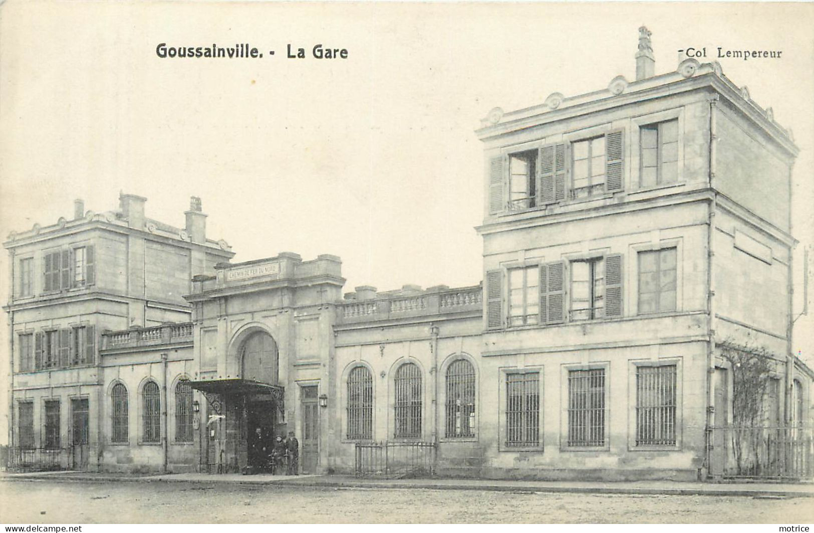 GOUSSAINVILLE - La Gare. - Stazioni Senza Treni