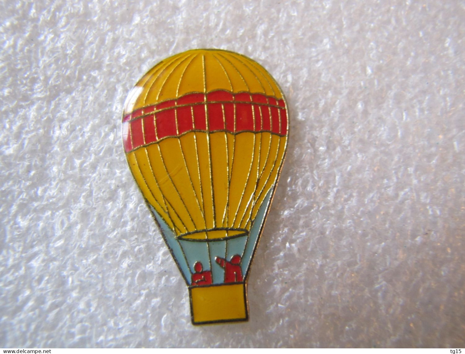 PIN'S    MONTGOLFIERE   BALLON - Fesselballons