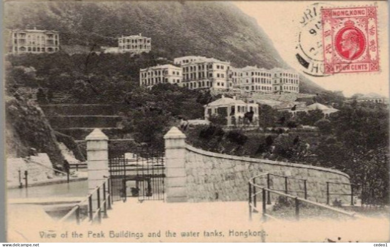 HONGKONG  VIEW OF THE PEAK BUILDINGS AND THE WATER TANKS - Chine (Hong Kong)