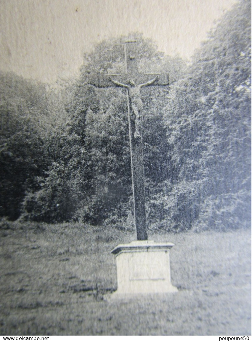 CPA 76  Seine Maritime  - PAVILLY  -  Le Calvaire Et Le Mont Blanc 1910 - Pavilly